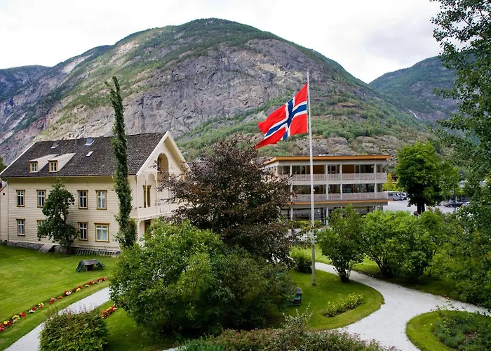 Lindstrom Hotel Laerdalsoyri photo
